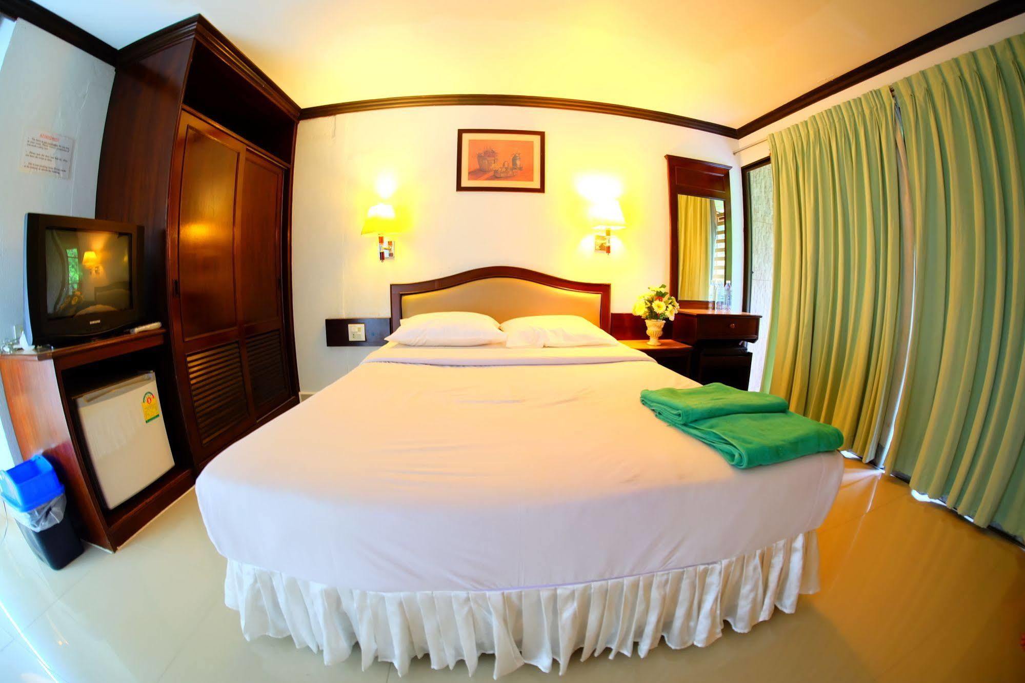 Hotel P.K. Mansion Ao Nang Exterior foto