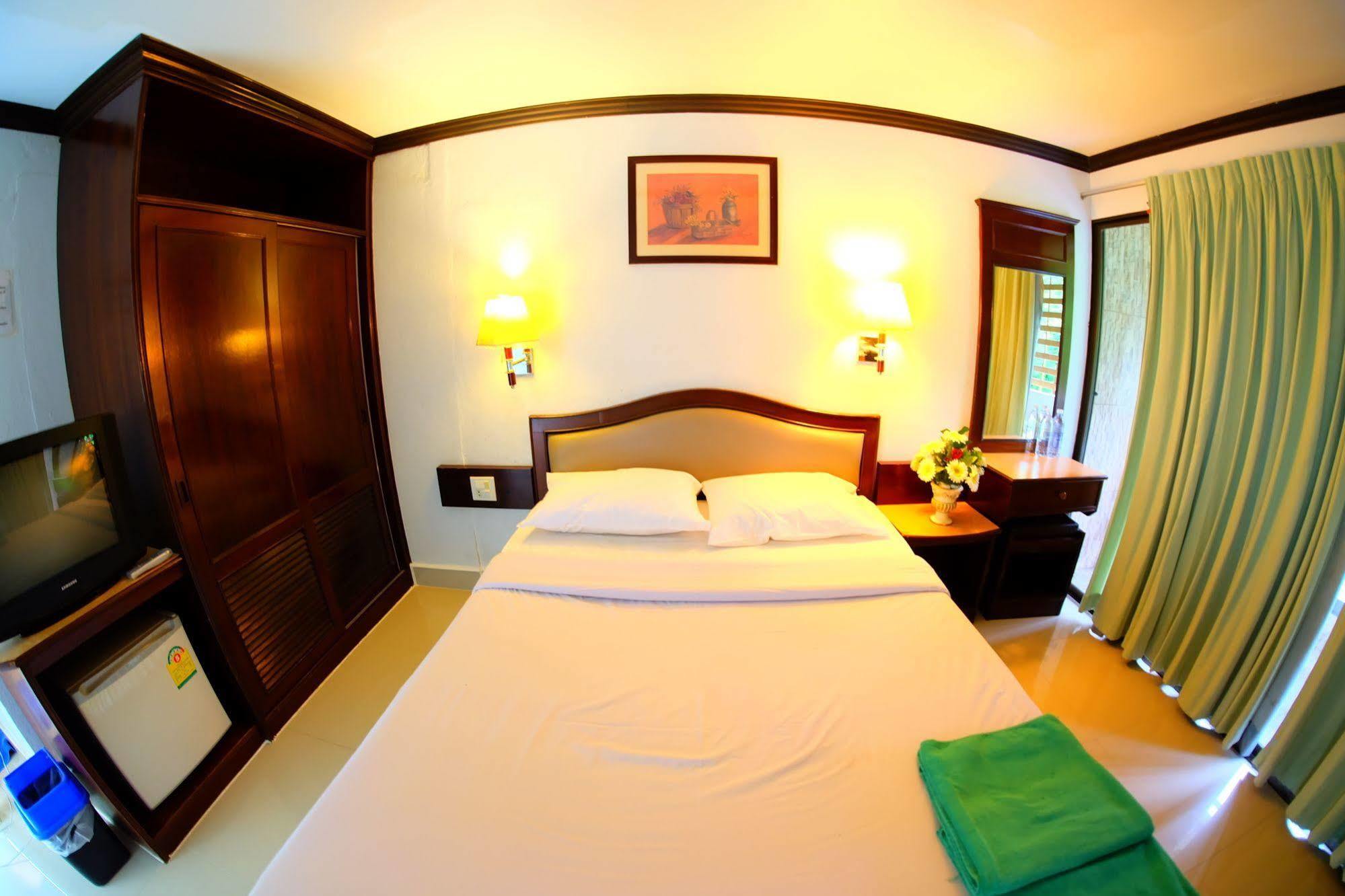 Hotel P.K. Mansion Ao Nang Exterior foto